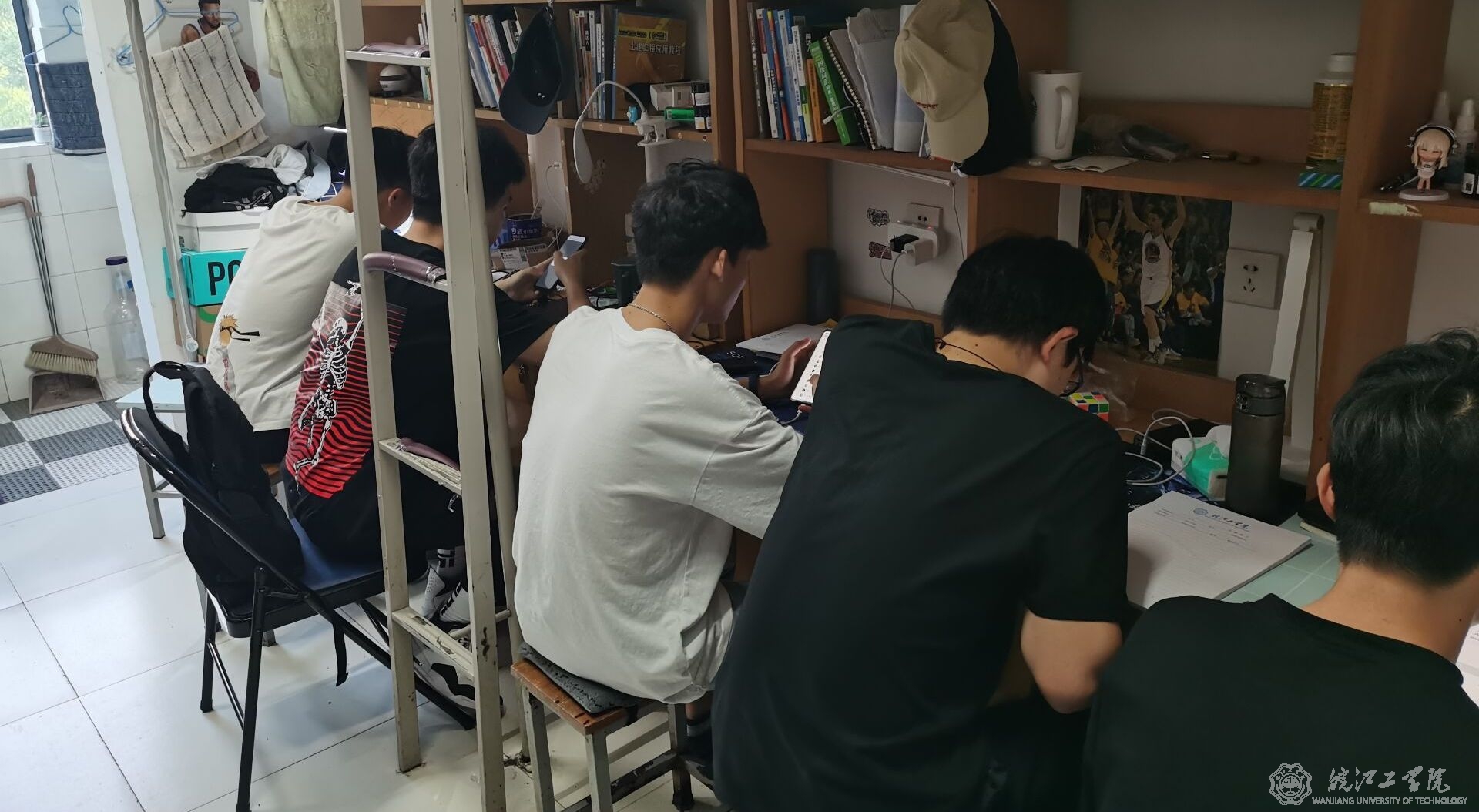 best365官网举办第二届“词达人杯”线上英语词汇竞赛