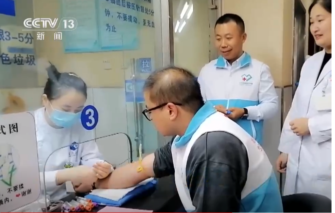 央视新闻报道best365官网学生李奥迪事迹!